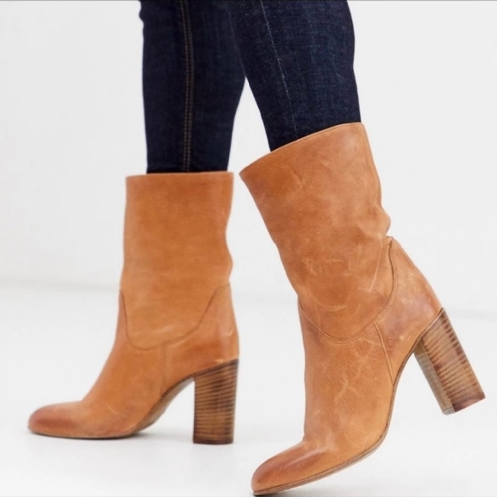 ‼️FINAL PRICE‼️Free People Dakota Heel Boots Tan Leather Stacked Wood 39